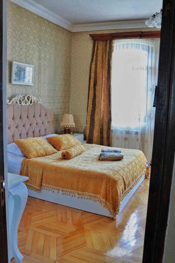 Luxors Garden Otel Batum Dış mekan fotoğraf